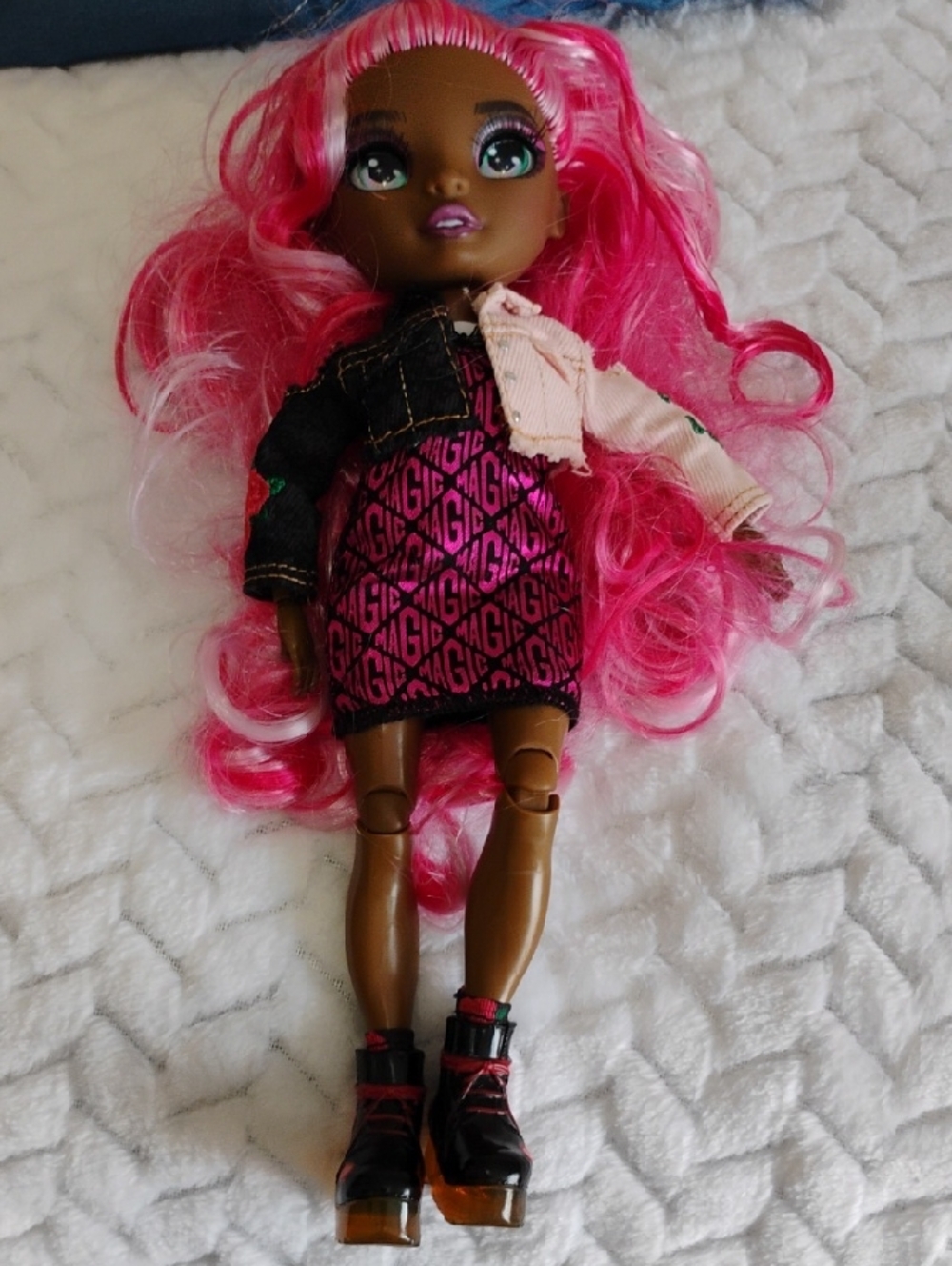 Rainbow High Daria Roselyn Doll
